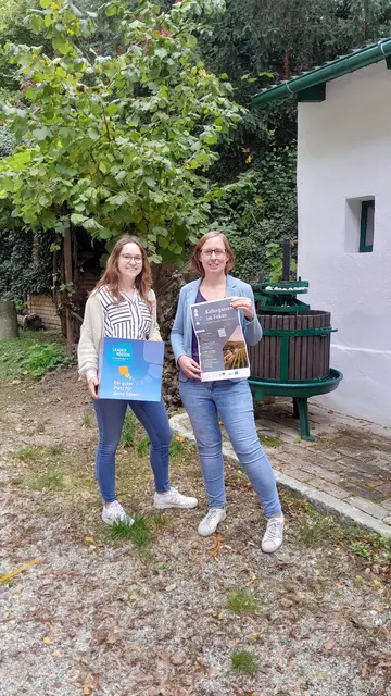 Caroline Fribert (Projektbegleitung LEADER Region Weinviertel Ost) und Christine Filipp (Geschäftsführerin LEADER Region Weinviertel Ost) | Foto: Leader 