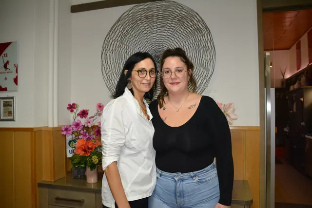 Am letzten Öffnungstag verabschiedeten sich zahlreiche Stammgäste und Vereine von einem heimeligen Ort der Begegnung. | Foto: Rosenberger Victoria