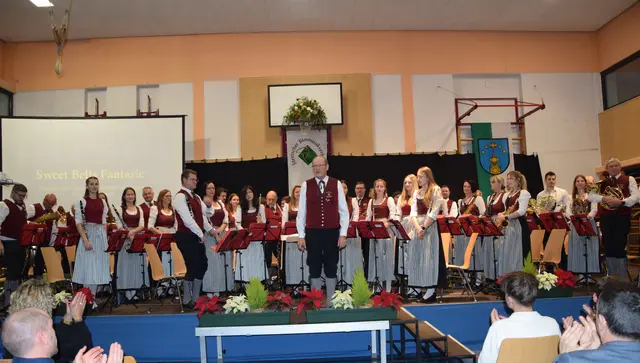 Kapellmeister Oskar ist stolz auf seinen Klangkörper | Foto: MeinBezirk/Josef Strohmeier