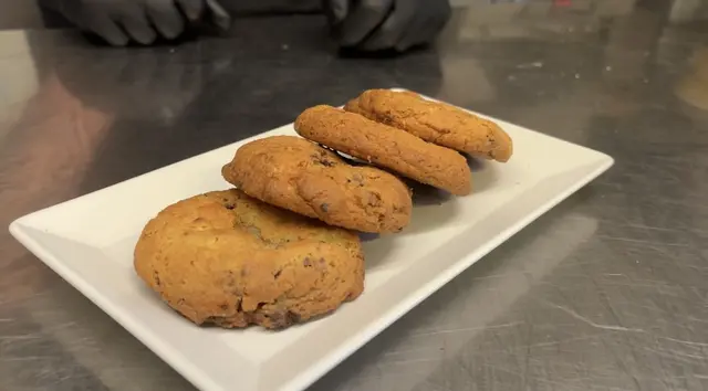 Aus Weihnachtskeksen und Schoko-Nikoläusen zauberte Bierbaum Cookies. | Foto: Jennifer Flechl