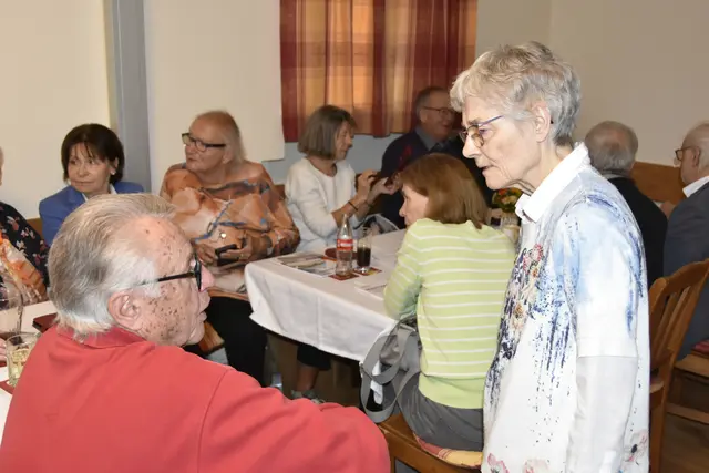 Teilnehmer beim Schülertreffen im November 2025 im Gasthof Maly Mauthausen | Foto: Dr. Mascherbauer