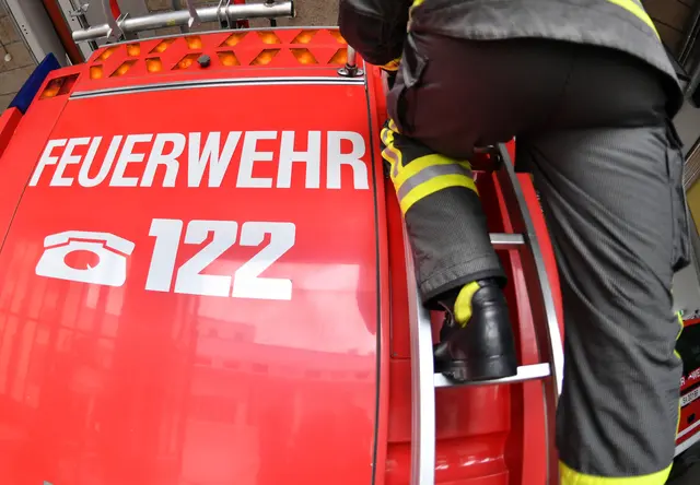 Feuerwehr im Einsatz. (Symbolbild) | Foto: BARBARA GINDL/APA/picturedesk.com