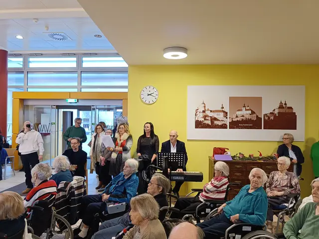 Das Krippenspiel sorgte für große Freude unter den Bewohnerinnen und Bewohnern  und bei ihren Angehörigen. | Foto: Soziale Dienste Burgenland / Heidinger