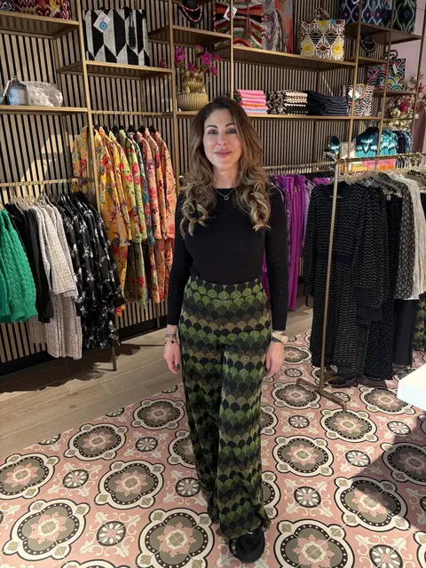 Yvonne Reisinger vom Amsterdam Concept-Store freute sich über die vielen Besucher und Besucherinnen beim ersten Jubiläum. | Foto: Amsterdam Concept Store 