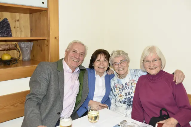 Teilnehmer beim Schülertreffen im November 2025 im Gasthof Maly Mauthausen | Foto: Dr. Mascherbauer