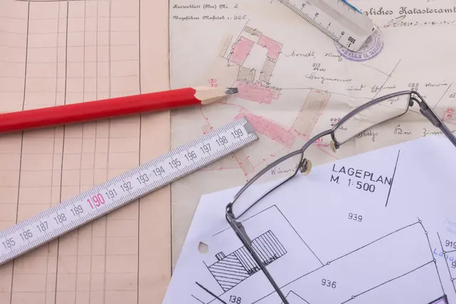 Trotz teilweiser Sparmaßnahmen starten die Gemeinden im Bezirk Horn mit großen Plänen und voller Energie ins Jahr 2026. | Foto: Michael Ebardt|adobe.com