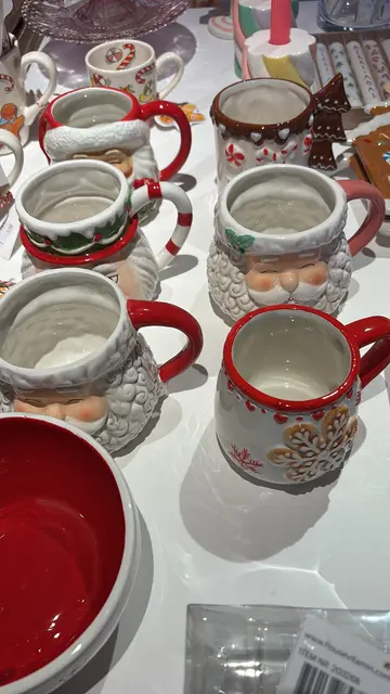 Einzigartige Weihnachtsgeschenke und vieles mehr kann man im Amsterdam Concept Store entdecken. | Foto: MeinBezirk/Engelmann