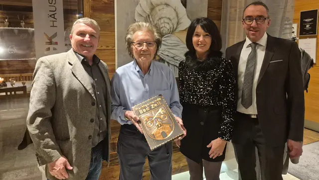 Von links: Hans Hinterreiter, Hans Carl Apfolter sowie Ingrid und Franz Schinnerl. | Foto: Hans Hinterreiter