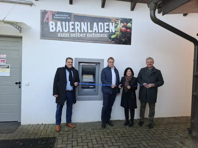 Der Bankomat befindet sich in Lauterbach 32 bei der „Alten Schmiede“ und steht künftig rund um die Uhr zur Verfügung. | Foto: Gemeinde Moorbad Harbach