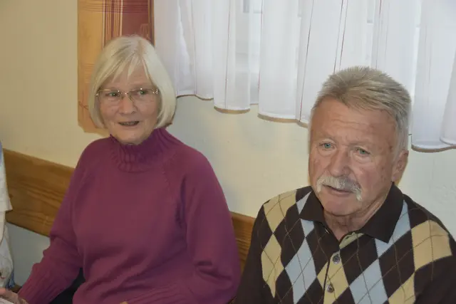 Teilnehmer beim Schülertreffen im November 2025 im Gasthof Maly Mauthausen | Foto: Dr. Mascherbauer