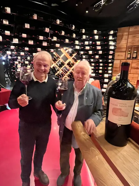 Jürgen Pirker mit "Weinpapst" Adi Werner.  | Foto: privat