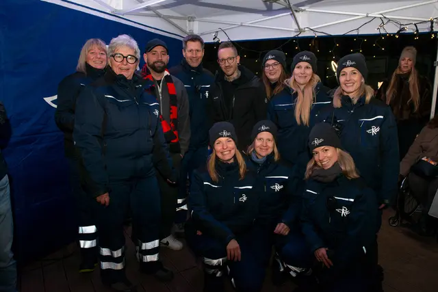 In einer Meidlinger Pizzeria hat die österreichische Band Seiler &amp; Speer Punsch für den guten Zweck ausgeschenkt.  | Foto: Pia Odorizzi