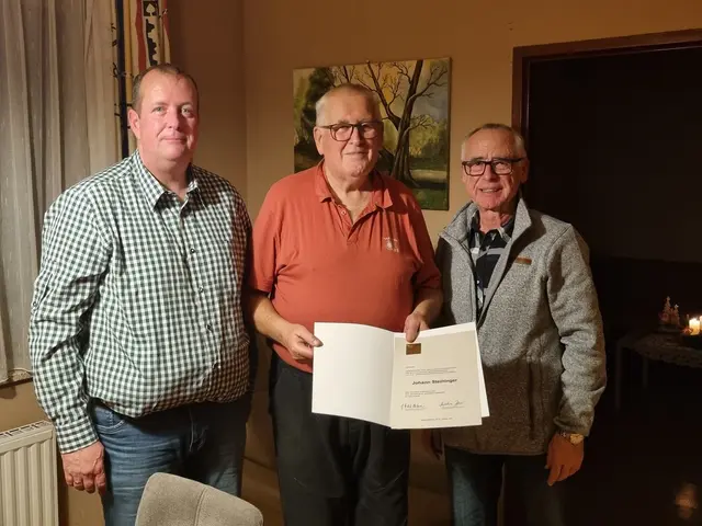 OPO Christian Eder, Johann Steininger, GPO Bgm. Roman Sigmund | Foto: Haringsee