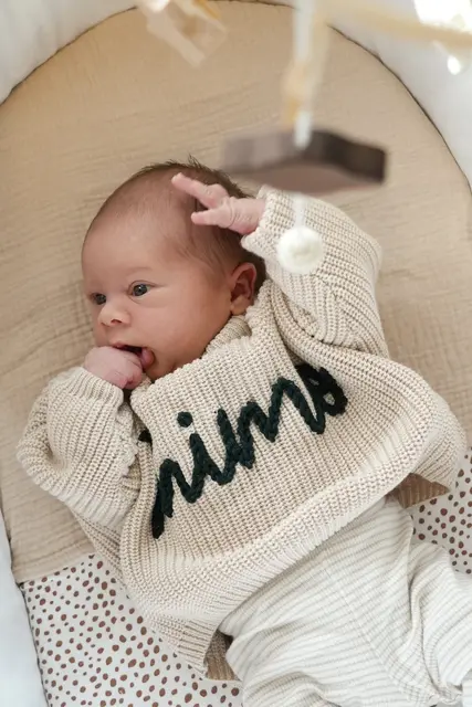 Name: Thimo
Geburtsdatum: 30.11.2025
Gewicht: 3.730 g
Größe: 52 cm
Eltern: Sarah Ettl und Michael Scheucher  aus St. Veit in der Südsteiermark | Foto: Nadine Photography
