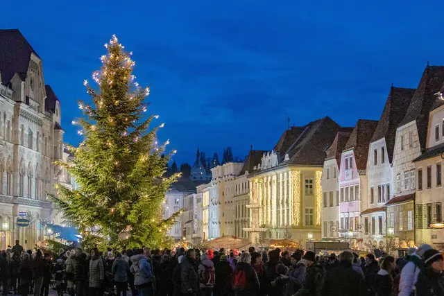 Das Ö3-Weihnachtswunder kommt 2026 auf den Steyrer Stadtplatz.
  | Foto: Hannes Ecker