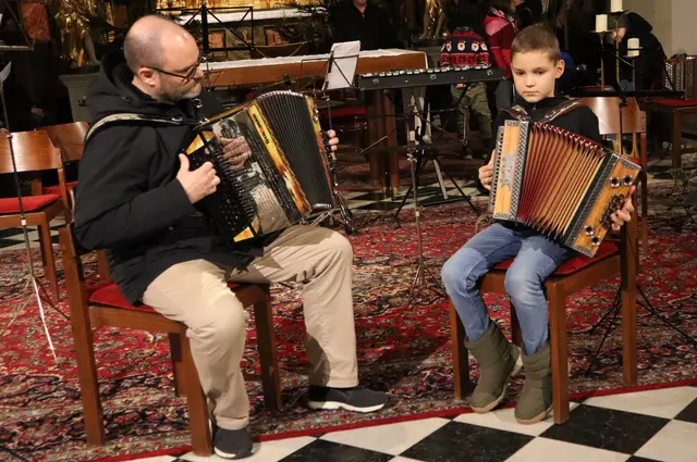 Tobias beim "Stuben Menuett" | Foto: Gerhard Langmann