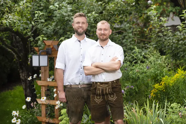 Die Gastgeber: Rainer Keplinger und Matthias Margreiter | Foto: Naturapartments Alpbach/Manuela Egger-Moser