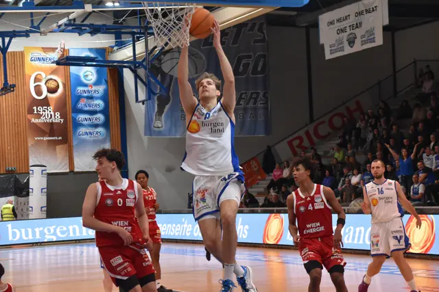 Florian Köppel avancierte zum Topscorer bei den Gunners. Bei den Gästen zeigte Lukas Cvetkova (0) groß auf. | Foto: MeinBezirk/Michael Strini