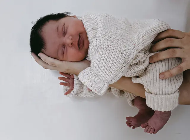 Name: Aurie
Geburtsdatum: 17.12.2025 
Eltern: Anja und Andreas Hörzer aus Höflach bei Fehring | Foto: Anja Hörzer privat