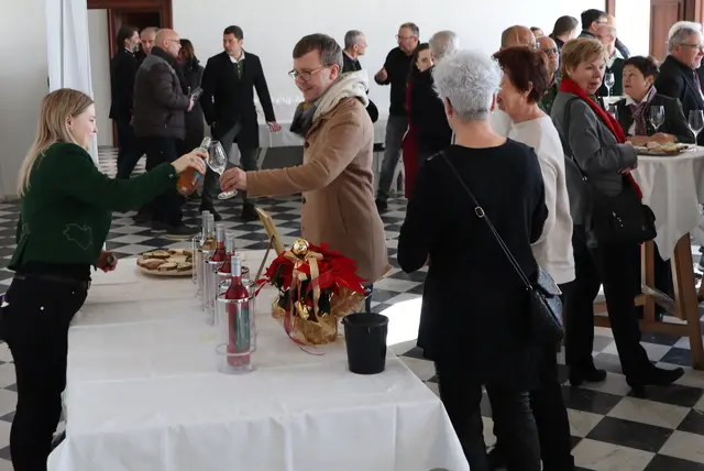 Ein Glaserl in Ehren ... | Foto: Gerhard Langmann