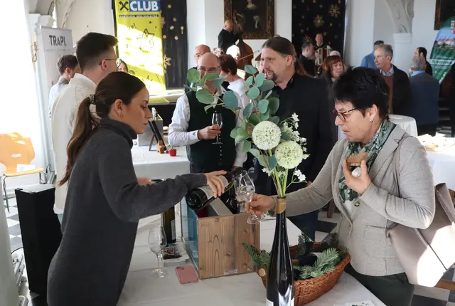 Darf's ein Weißwein sein? | Foto: Gerhard Langmann