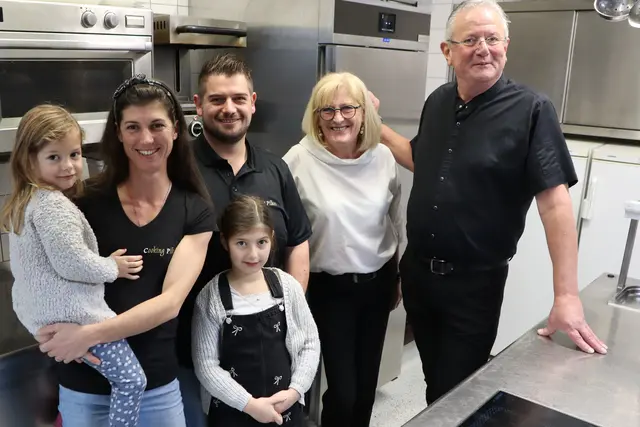 In die Küche und das Lokal kehrt neues Leben ein | Foto: Gerhard Langmann