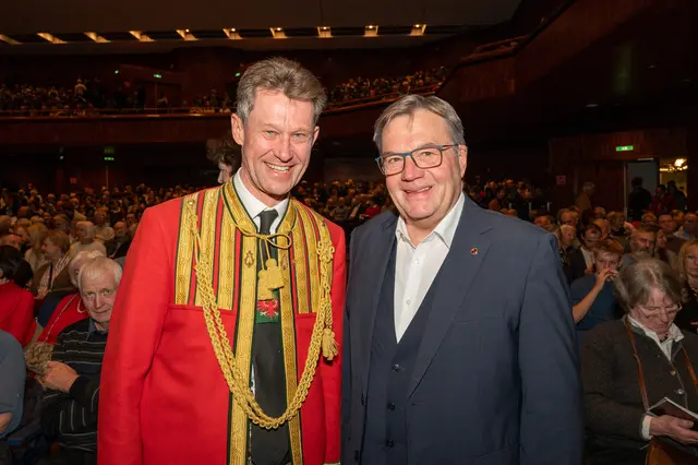 In Feuerwerk-Stimmung: TBV-Präsident Günther Platter und Wilten-Ehrenkapellmeister Peter Kostner | Foto: Reinhold Sigl