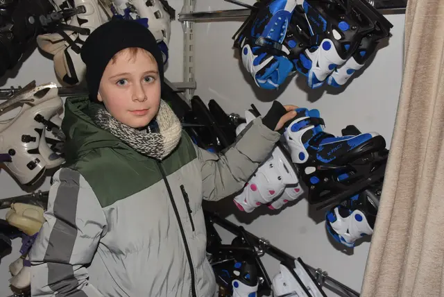 Eislaufschuhe gratis ausleihen in Pabneukirchen. | Foto: Zinterhof