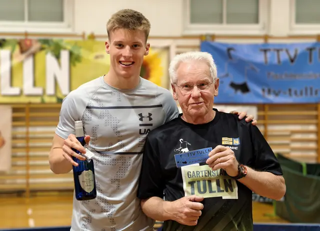Dominic Vincze mit Herbert Bengel. | Foto: Christian Nowotny