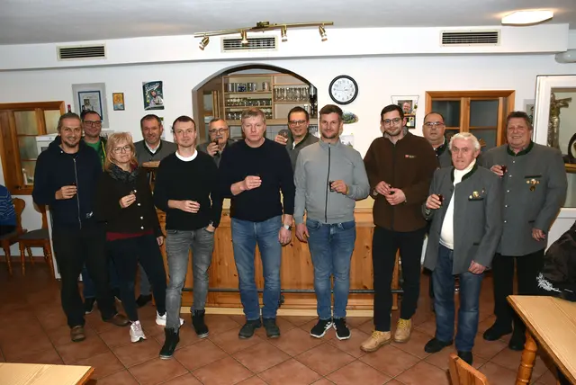 Sponsoren ermöglichten zehn elektronische Schießanlagen.  | Foto: Zinterhof