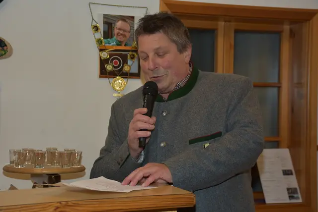 Schützenverein Pabneukirchen feierte zum Jahreswechsel mit Funktionären und Sponsoren Jubiläumsjahr &amp; Erfolge.  | Foto: Zinterhof