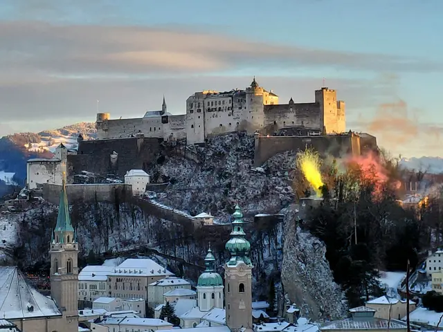 Kinderfeuerwerk auf der Festung  | Foto: H.Bachinger