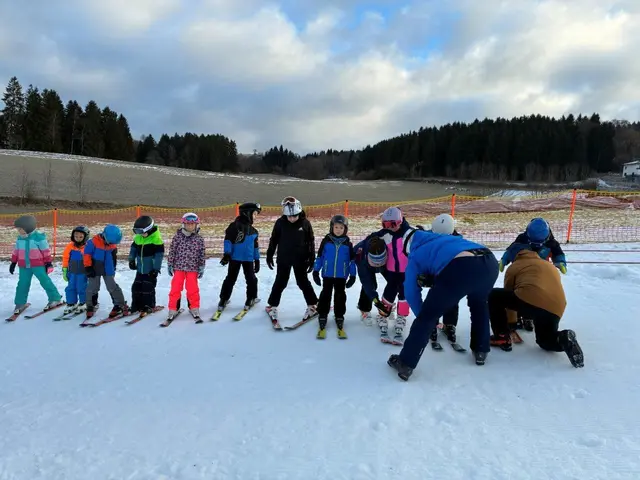 Schikurs der Union Dimbach-Pabneukirchen 2025 in St. Georgen am Walde. | Foto: Sportunion Dimbach