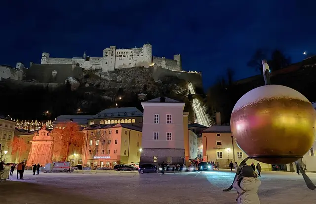 Kapitelplatz mit der Festung  | Foto: H.Bachinger