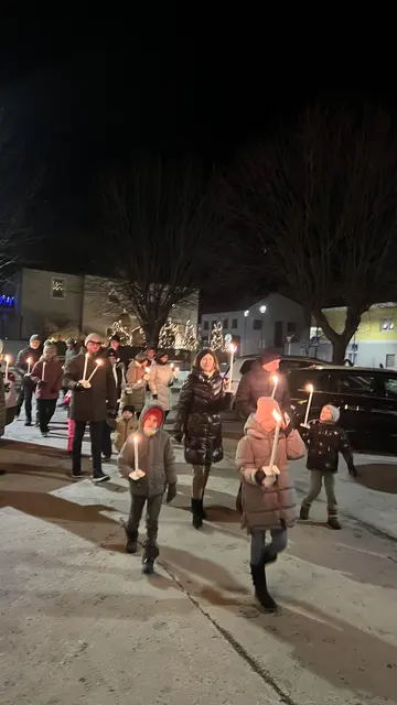 Die Fackelwanderung war bei Familien sehr beliebt. | Foto: Albrecher