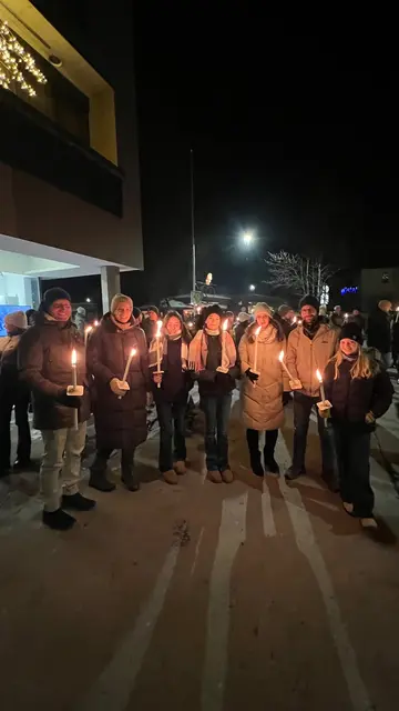 Verschiedenste Gruppen machten bei der Fackelwanderung mit. | Foto: Albrecher