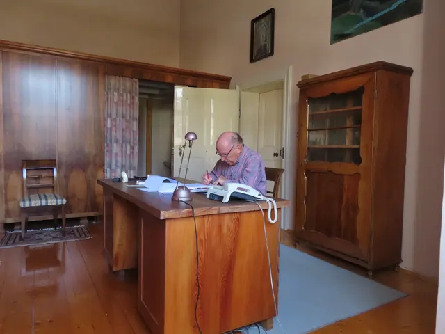 „Ja ein normaler facettenreicher Alltag stellt viele Anforderungen an das Leben. Die Fragen nach dem Sinn des Lebens werden zugeschüttet durch Arbeit, Erledigungen, Stress und täglich funktionieren müssen!“