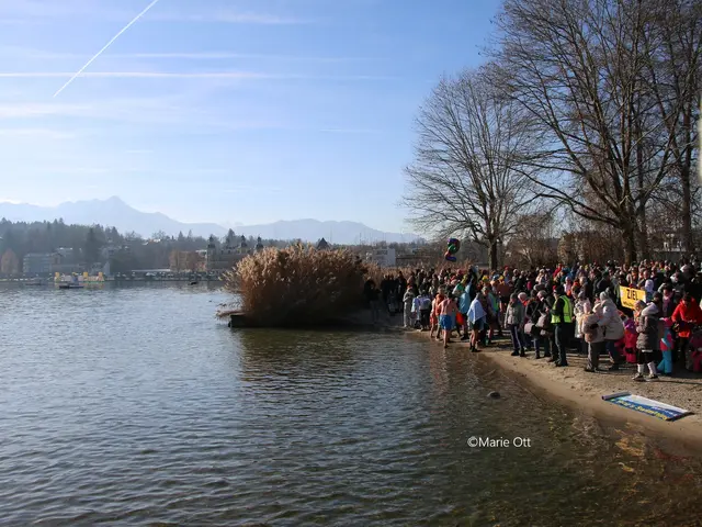 Neujahrsschwimmen 2026 Velden