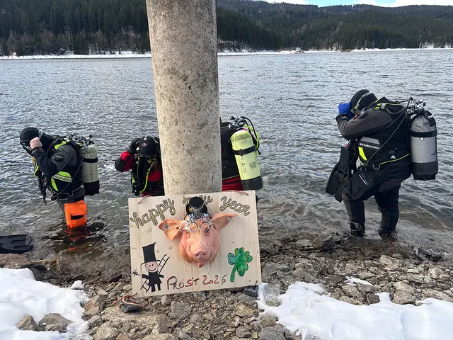 Das Silvestertauchen am Stausee Soboth bildet alljährlich einen besonderen Abschluss des Jahres. | Foto: Feuerwehr