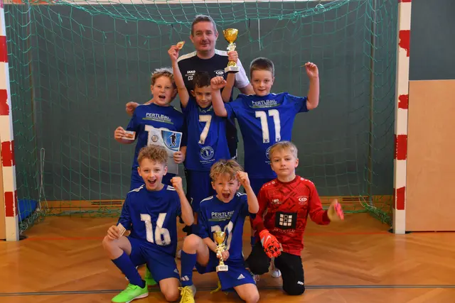 Das Siegerteam AVITA SKU durfte jubeln. | Foto: MeinBezirk/Michael Strini