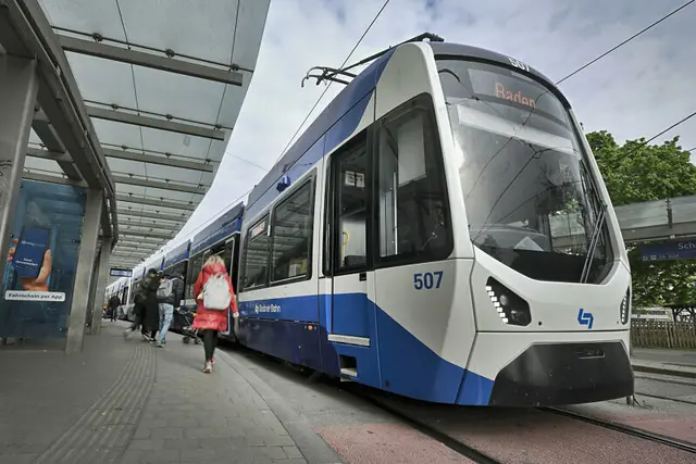 Bei der Badner Bahn und der Linie 62 kommt es am Montagvormittag zu einer empfindlichen Störung. | Foto: Wiener Lokalbahnen / Badner Bahn