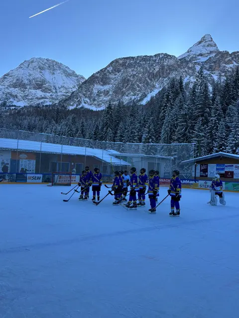 U13 beim Heimspiel Ende Dezember mit positiver Entwicklung und stabiler  Entwicklung | Foto: EC Ehrwald