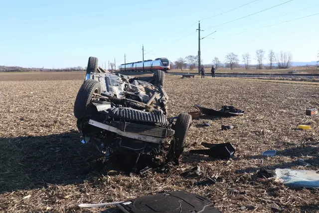 Zu einem schweren Verkehrsunfall kam es im Gemeindegebiet von Stetteldorf. | Foto:  DOKU-NÖ