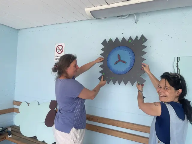 Die Bushaltestelle schaut nach wie vor gut aus. | Foto: Wall-Strasser