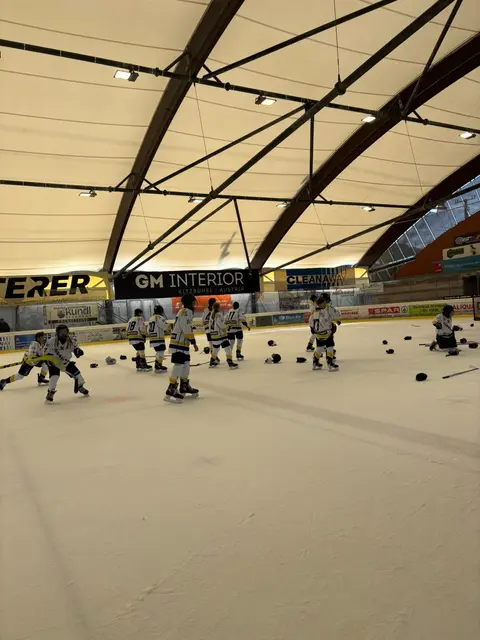 In Silz konnte die U13 den ersten Sieg der Saison einfahren. | Foto: EC Ehrwald
