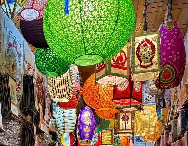Bunte Market-Street in Kathmandu. | Foto: Astrid Wieser