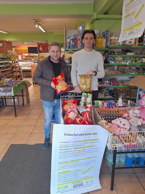 Auch der ehemalige JVP Kernraum Leibnitz-Obmann Felix Dornhofer ließ sich die Möglichkeit zum Spenden nicht entgehen. | Foto: JVP Kernraum Leibnitz