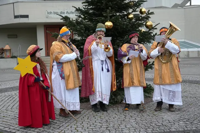 Die Stadtkapelle Oberwart unterstützte als "Sternenbläser" die Sternsinger. | Foto: Stadtkapelle Oberwart