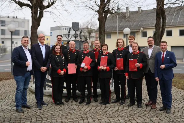 Von links nach rechts: Sebastian Wolfram, Thomas Wimleitner, Julia Bonelli, Paul Humer, Franz Strasser, Thomas Zehetner, Georg Halder, Claudia Kirchberger, Stefan Wipplinger, Martin Kaltseis, Andreas Pramböck, Thomas Antlinger, Hermann Pumberger. Nicht am Bild: Susanna Doppelbauer | Foto: Stadtkapelle Grieskirchen
