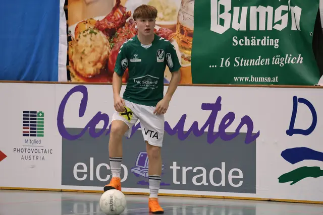 Der U15-Nachwuchs der SV Ried lockte zahlreiche Besucher nach Schärding. | Foto: Reinhard Schröckelsberger